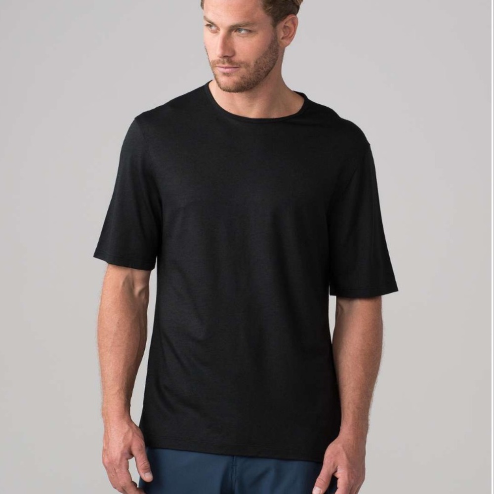 lululemon‎ Carry On Short Sleeve Crew Black XXL